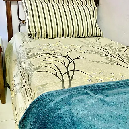 Apartment Barato En Piso Familiar Compartido El Centro De La Ciudad Cerca De La Estacion De Autobuses Tarragona